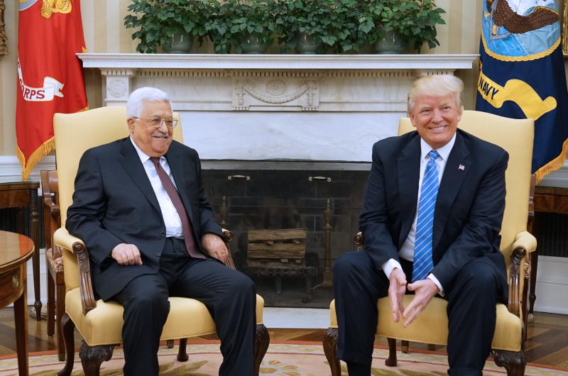 السياسة الفلسطينية: الأولوية للعبة أم للاعب؟ 