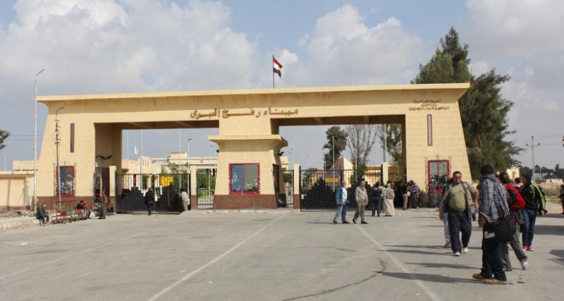 معبر رفح ... الغريق يتعلق بقشّة؟
